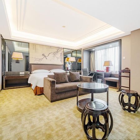 Zhongshan International Hotel Esterno foto