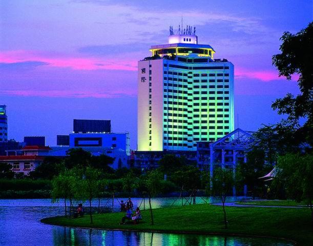 Zhongshan International Hotel Esterno foto
